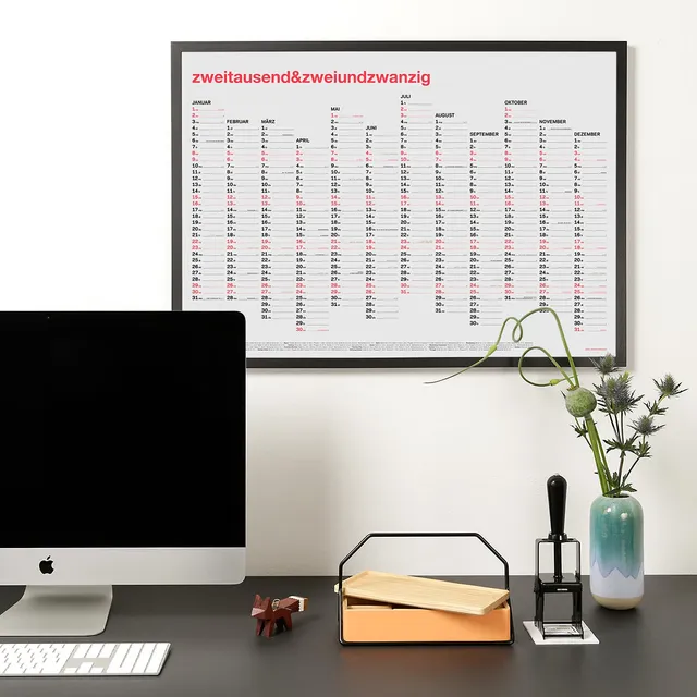 slanted-zweitausend-zweiundzwanzig-wandkalender-a1-neon-coral image 1