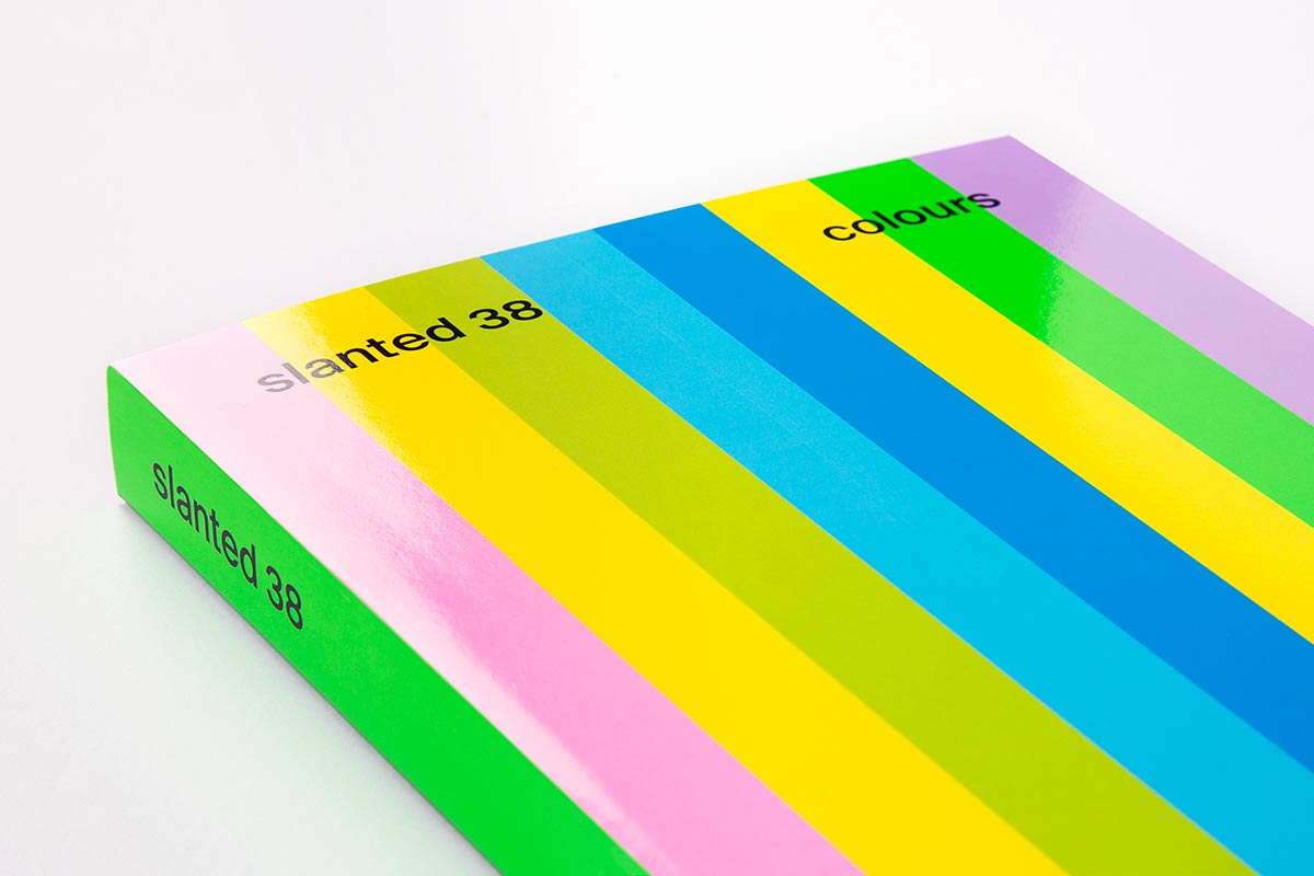 slanted-magazine-38-colours-design-magazin-farben image 2