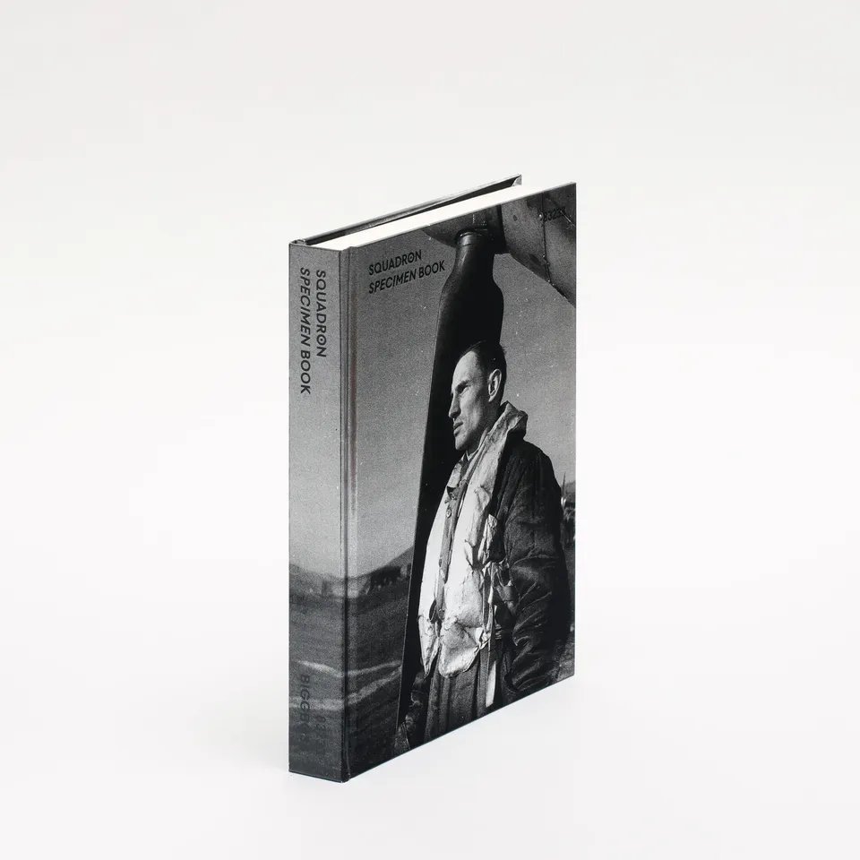 slanted-squadron-buch-design-gestaltung-visuelle-kultur image 1