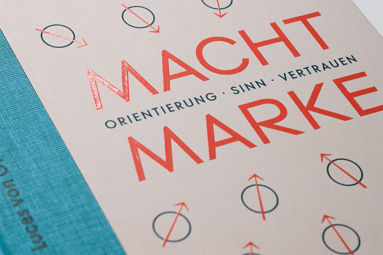 slanted-macht-marke-wie-kreative-zukunft-gestalten-buch-branding image 3