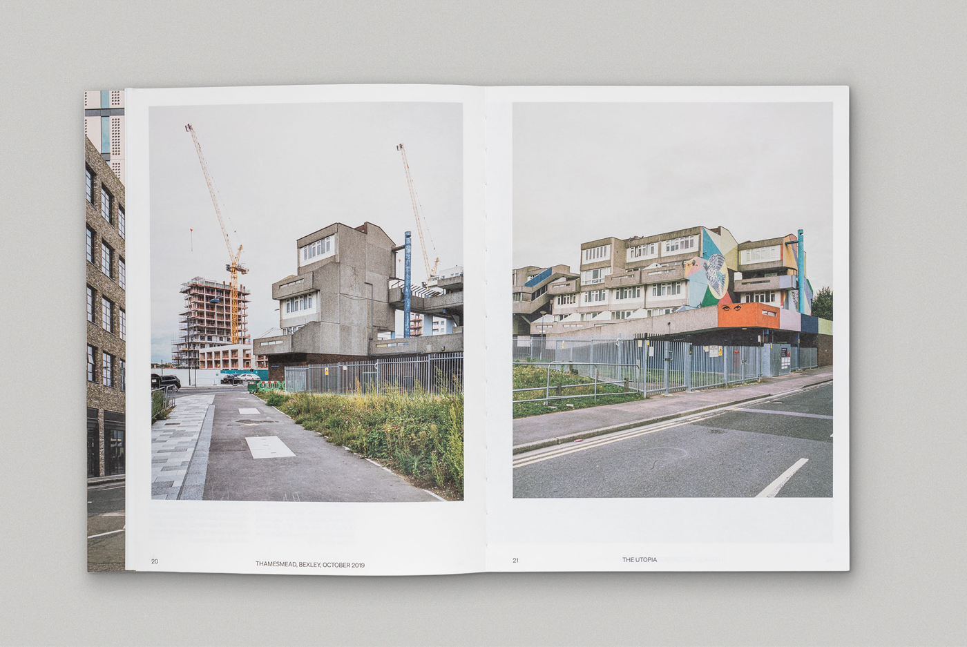slanted-books-utopia-ending-buch-utopie-design image 5