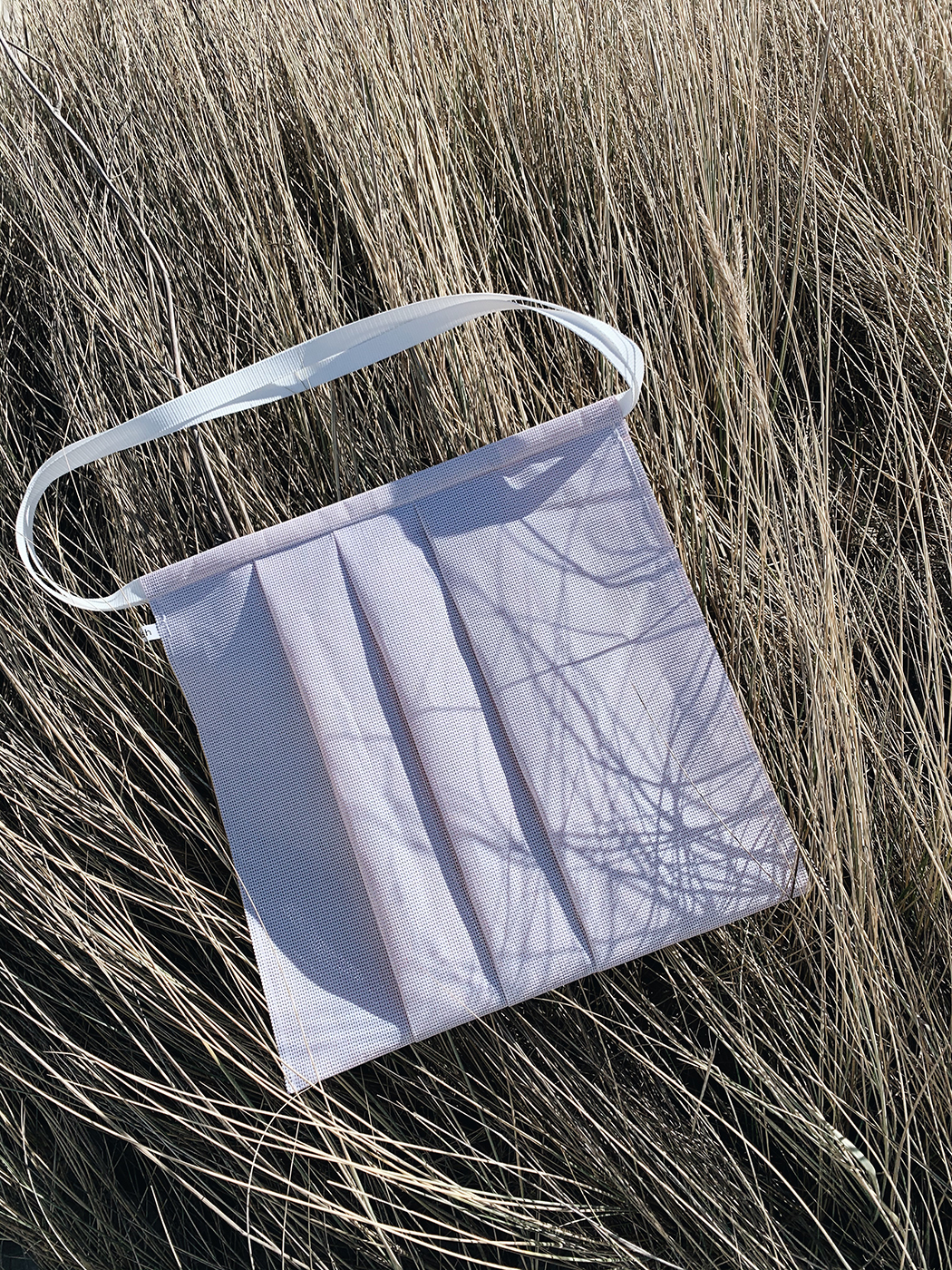 slanted-books-triage-tasche-buch-raban-ruddigkeit-maesh image 1