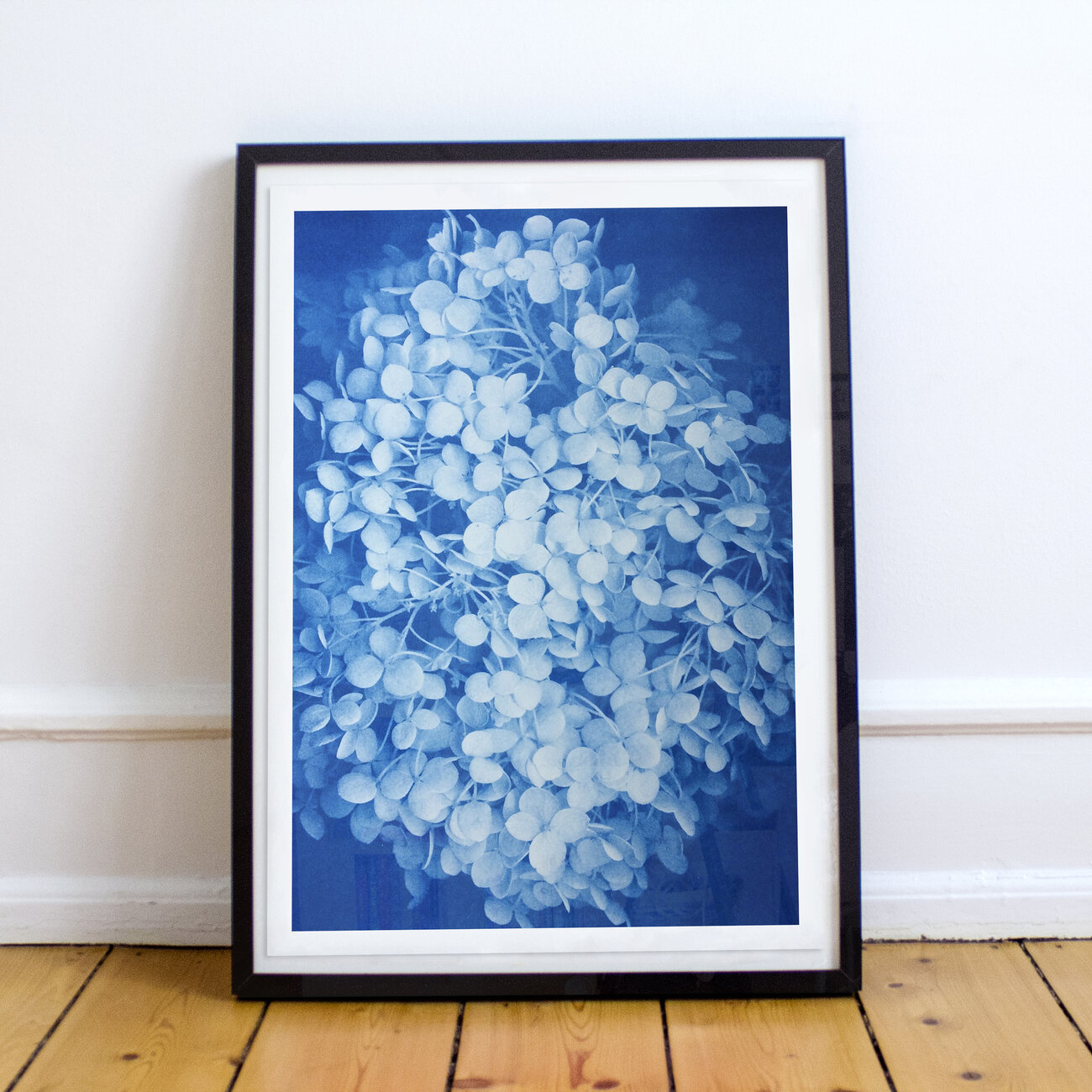 slanted-art-prints-hortensie-risograph-kunstdruck image 1
