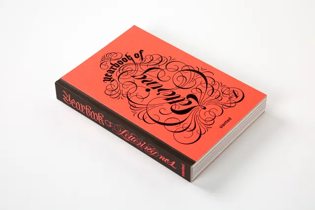 slanted-books-yearbook-of-lettering-1-buch-schrift image 1