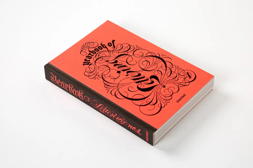 slanted-books-yearbook-of-lettering-1-buch-schrift image 1