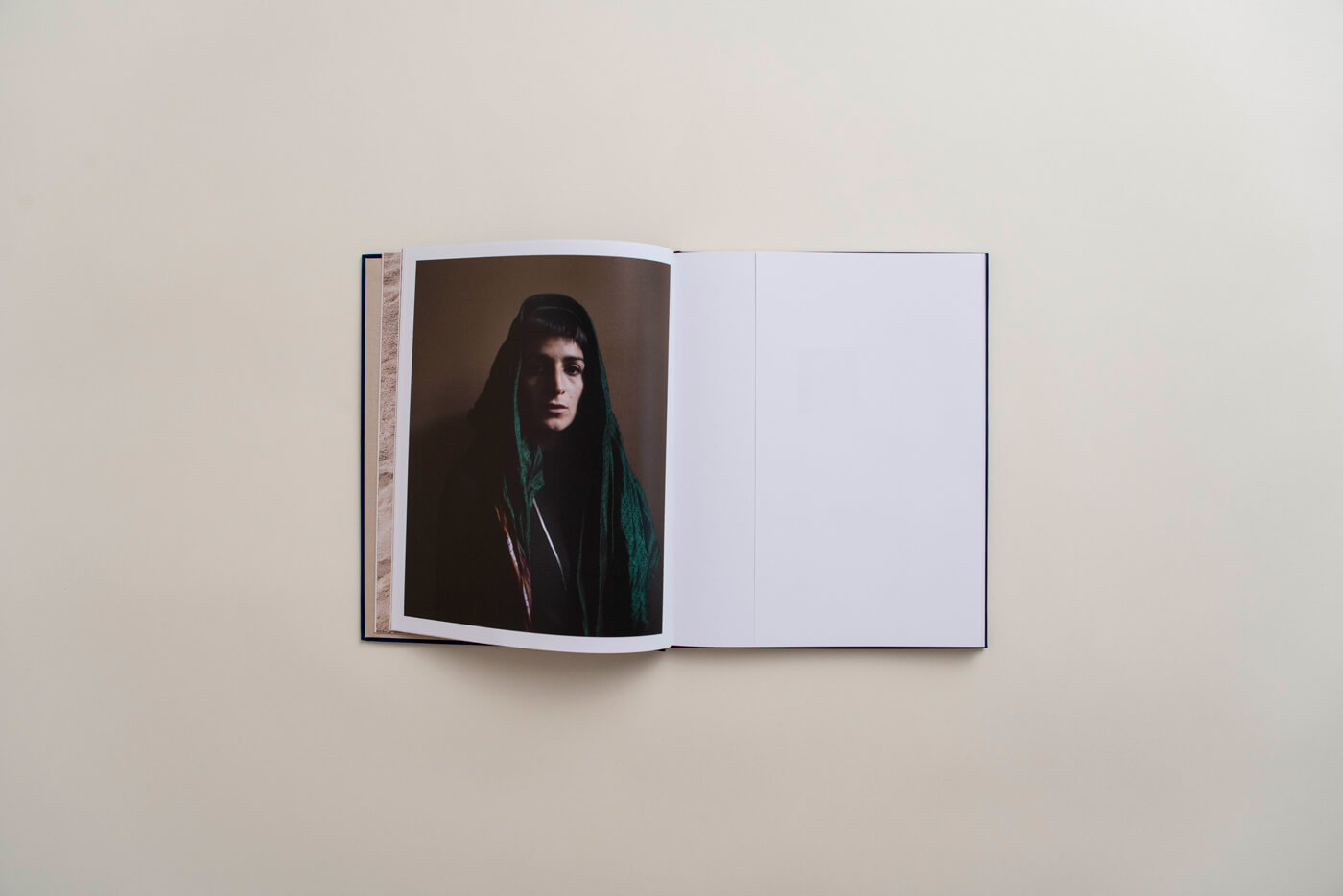 slanted-books-ez-fraktal-buch-muster-geometrie image 4