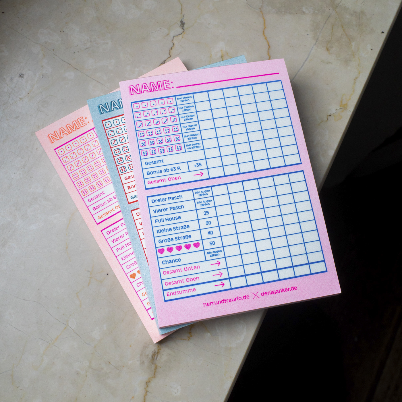slanted-books-cult-dice-game-w-rfelspiel-3er-set-design image 4