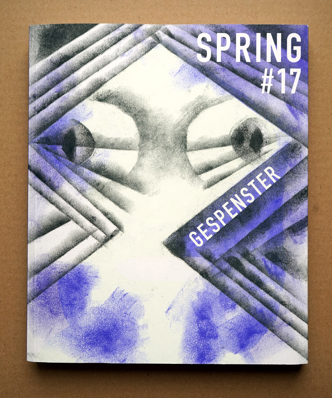 slanted-magazines-spring-17-ghosts-magazin-ausgabe-17-design image 1