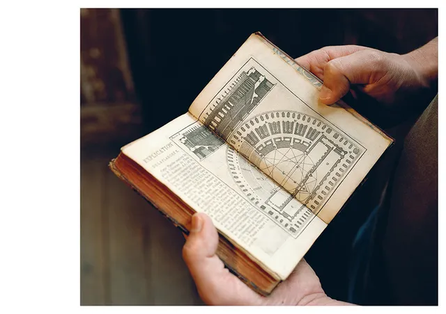 slanted-books-anatomy-architectural-book-buch-gestaltung image 1