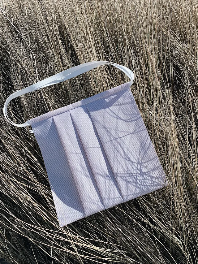 slanted-books-triage-tasche-buch-raban-ruddigkeit-maesh image 1