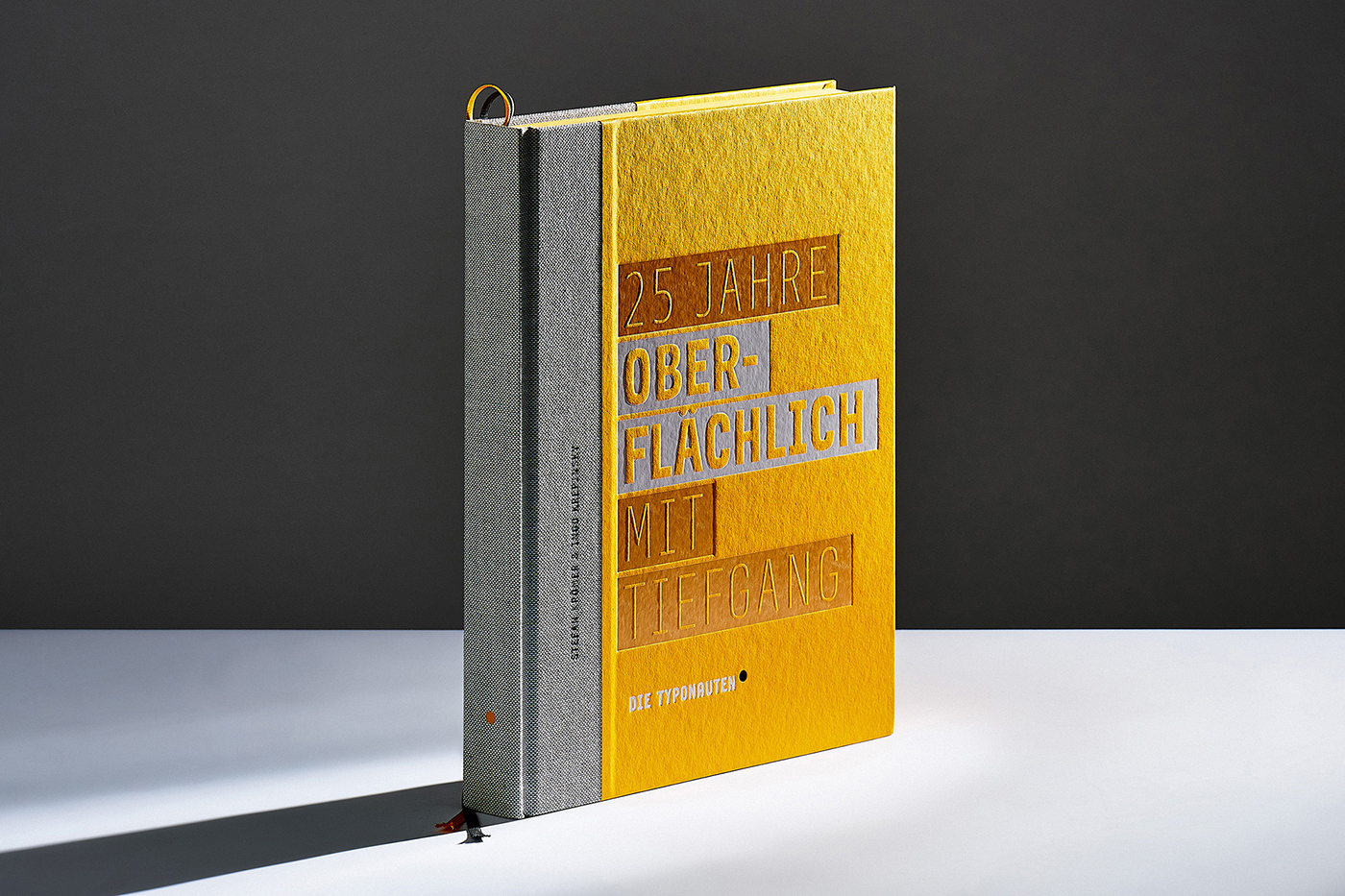slanted-25-jahre-oberfl-chlich-mit-tiefgang-buch-jubil-um image 1