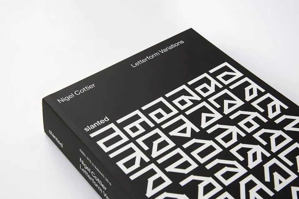 slanted-books-letterform-variations-typografie-buch image 1