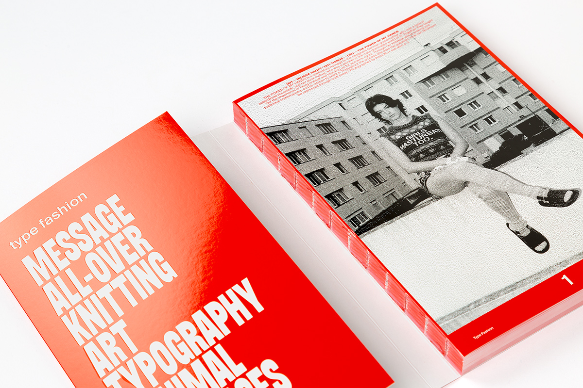 slanted-magazine-44-type-fashion-magazin-typografie-mode image 2