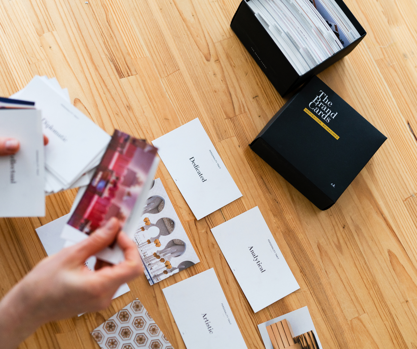 slanted-books-brand-cards-branding-buch-visitenkarten image 5
