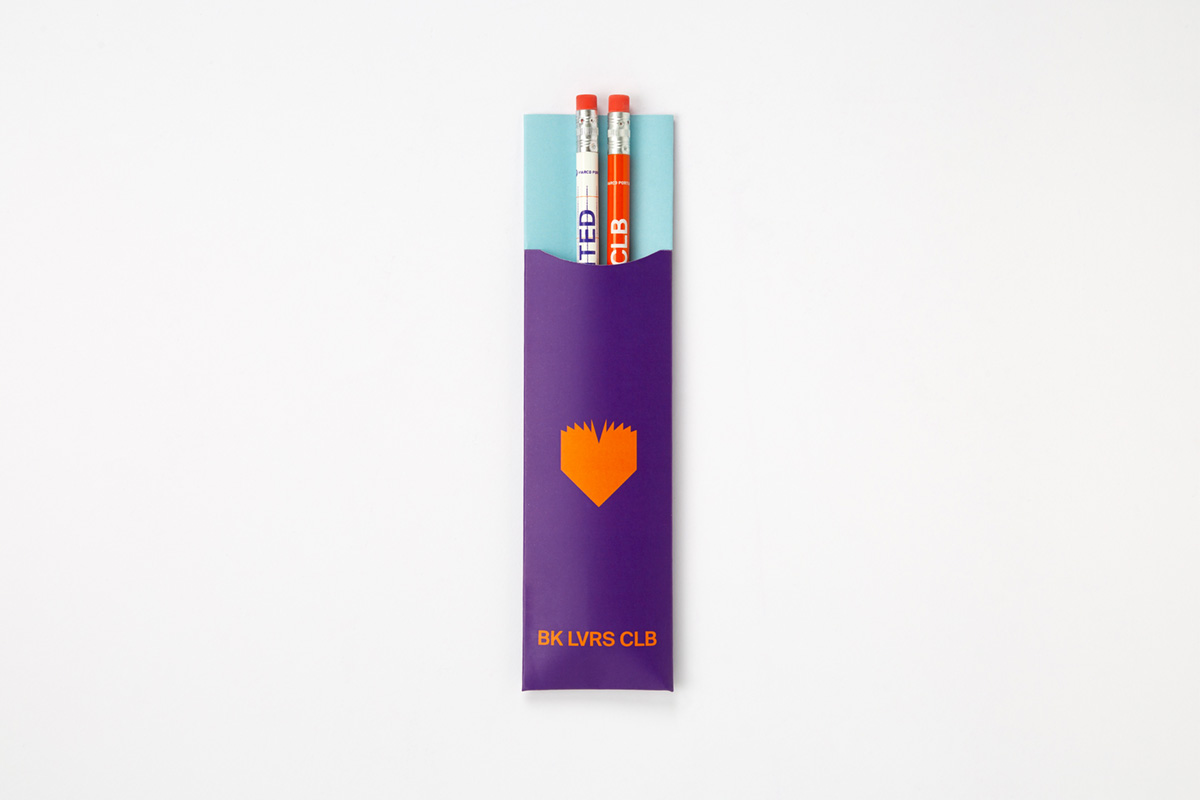 slanted-magazines-bk-lvrs-pencils-magazin-limited-edition image 2
