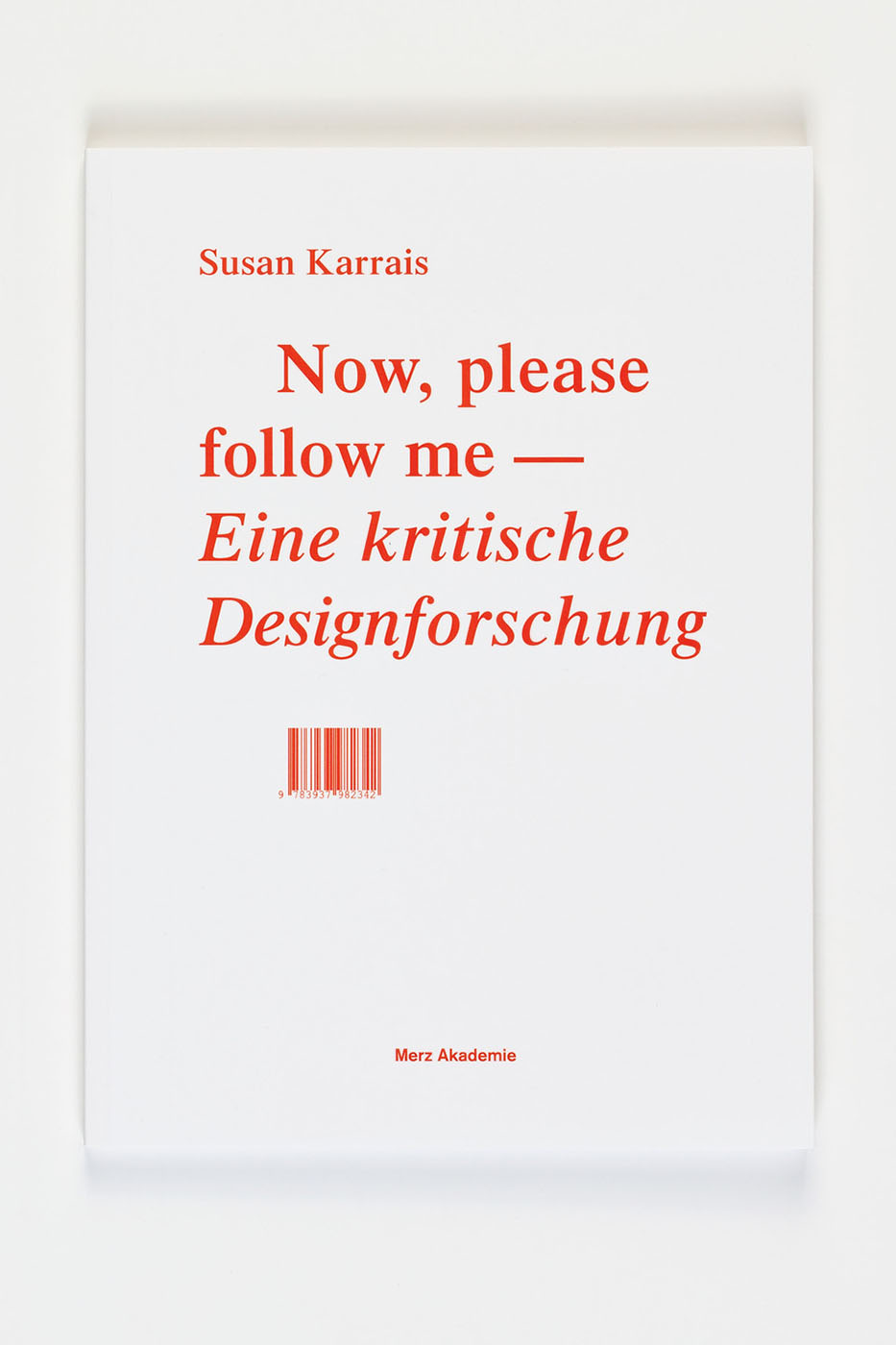 slanted-now-please-follow-me-buch-designforschung image 1