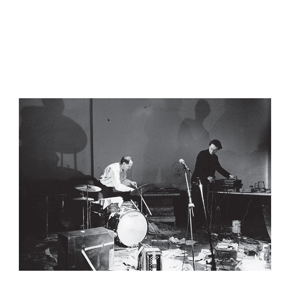slanted-books-das-moabiter-duo-recovered-buch-musik-kunst image 1