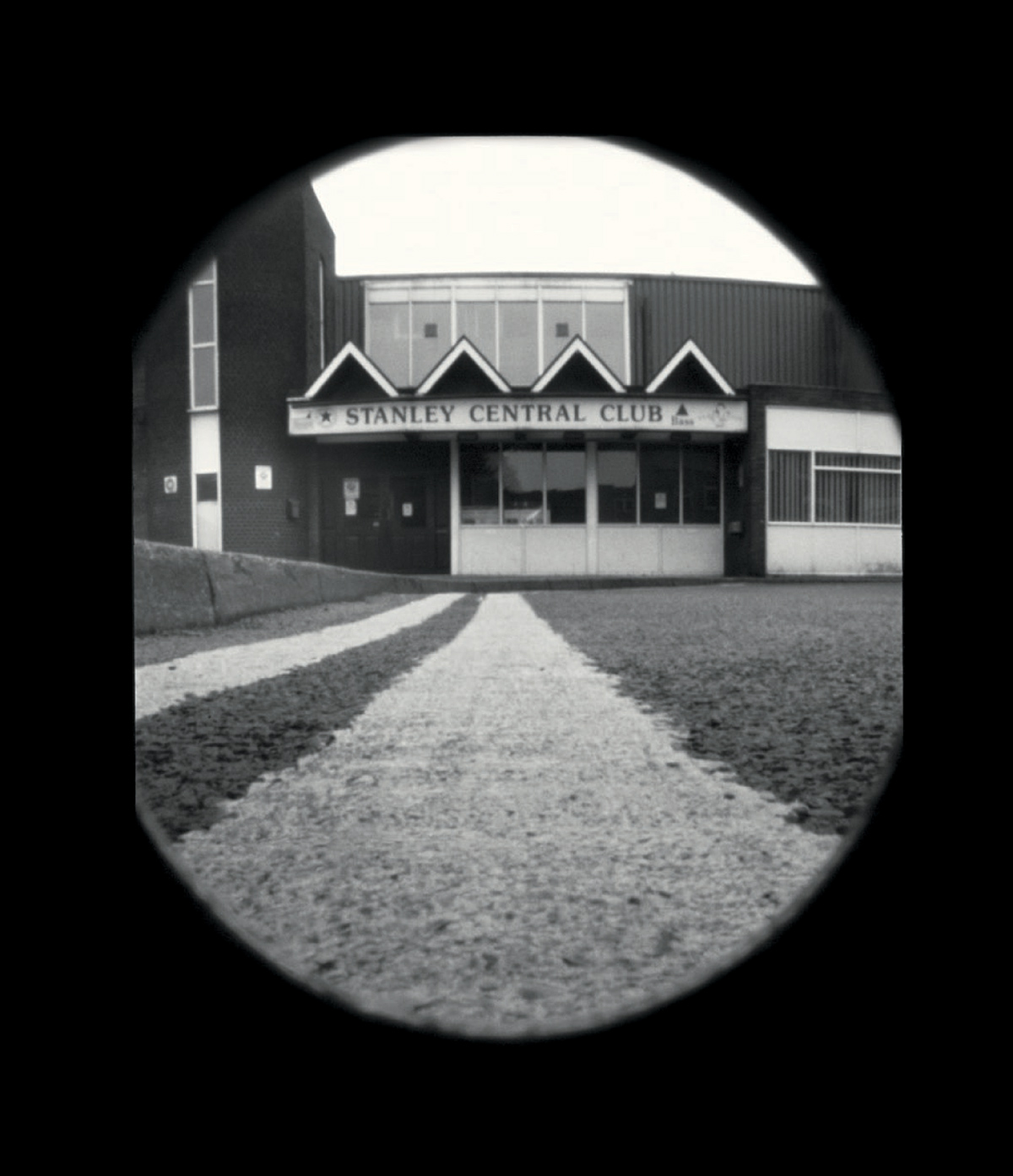 slanted-books-pinhole-shots-2000-2011-buch-fotografie image 5