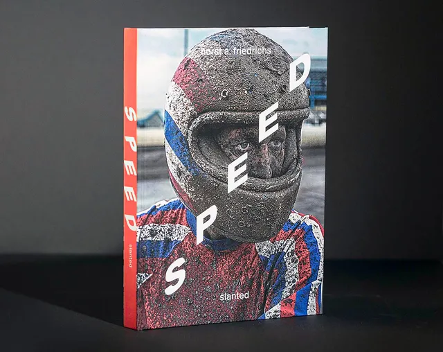 slanted-speed-buch-design-bildband-bewegung image 1