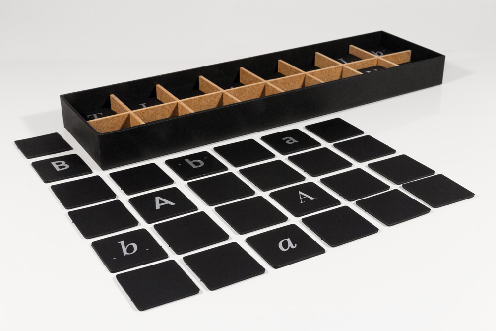 slanted-typomemo-spielbox-memo-typografie-lernspiel image 3