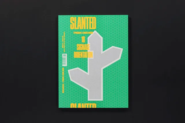 slanted-18-signage-orientation-magazin image 1