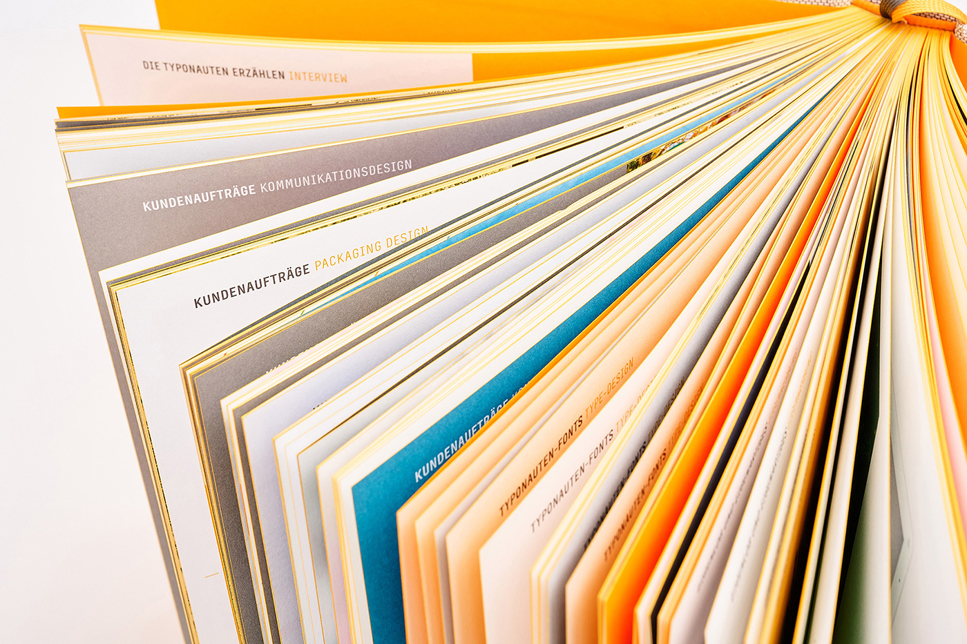slanted-25-jahre-oberfl-chlich-mit-tiefgang-buch-jubil-um image 3
