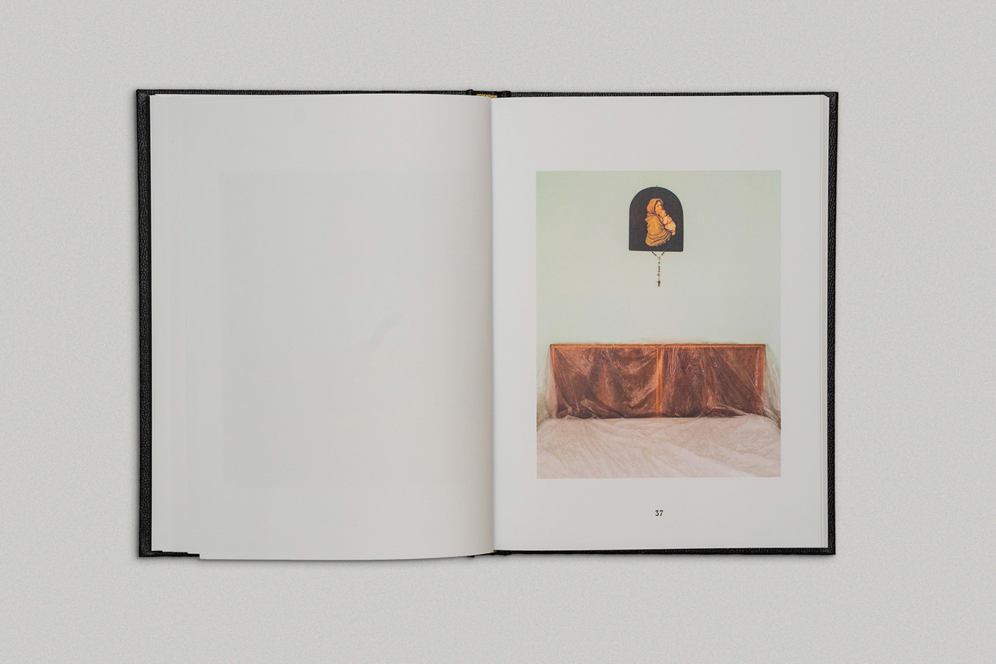 slanted-altari-buch-design-illustration-kunst image 3