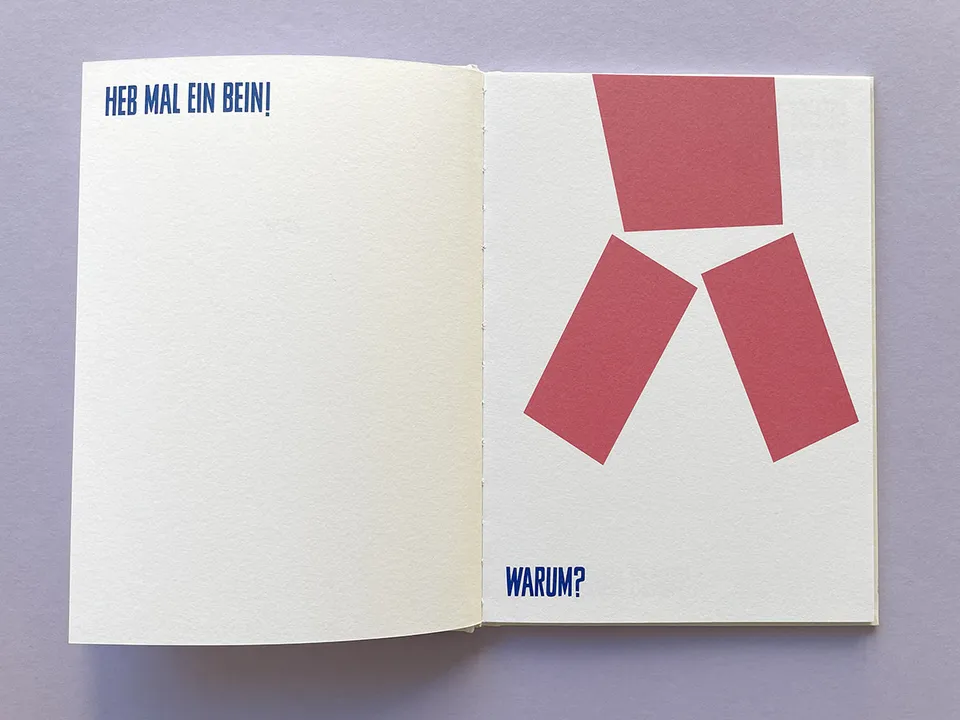 slanted-heb-mal-ein-bein-buch-bilderbuch-design image 1