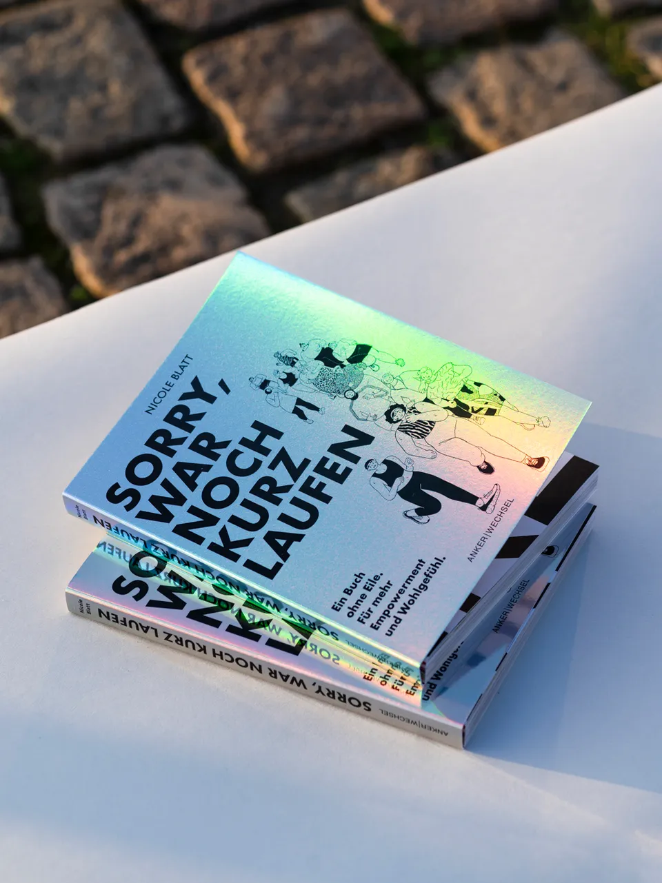 slanted-books-sorry-war-noch-kurz-laufen-buch-alltag image 1