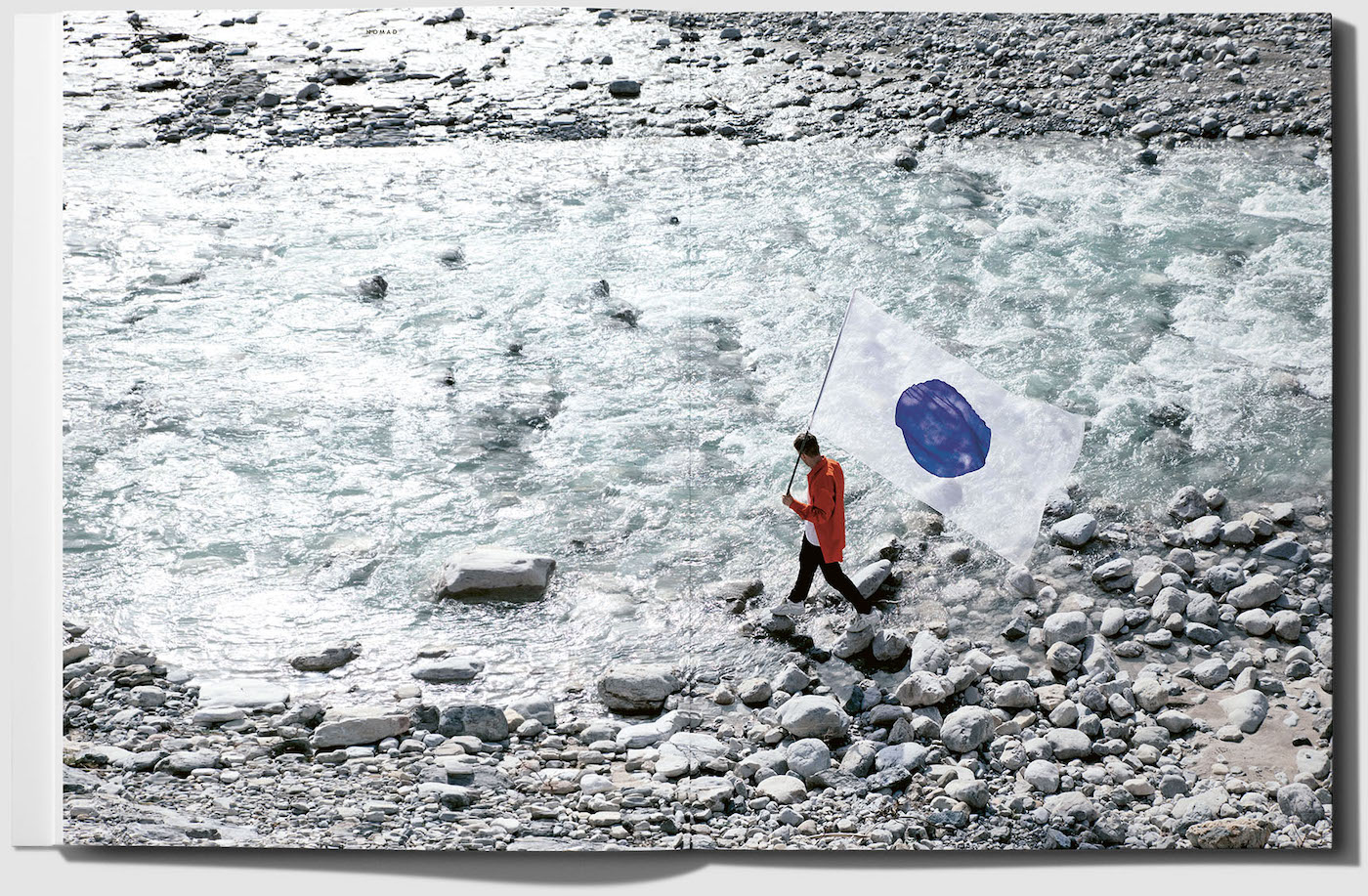 slanted-nomad-7-where-to-go-magazin-reiseheft image 2
