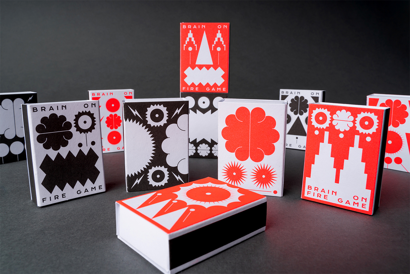 slanted-books-brain-on-fire-matches-game-memory-spiel image 4