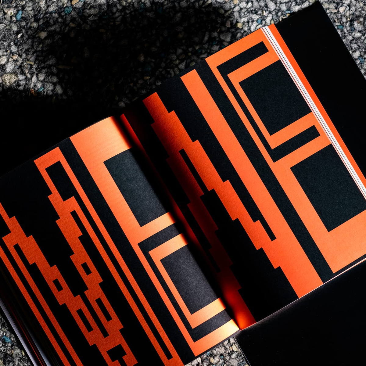 slanted-forward-magazine-reconnect-issue-magazin-heft image 4
