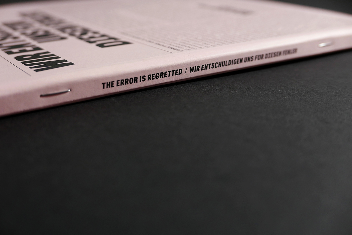 slanted-books-the-error-is-regretted-buch-fehler image 5