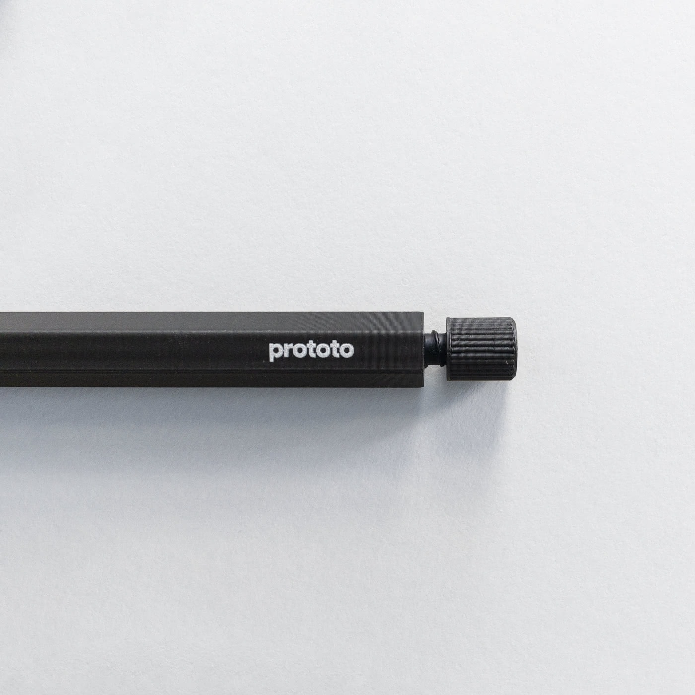 slanted-books-zero-waste-ballpoint-pen-kugelschreiber-schwarz-metall image 3