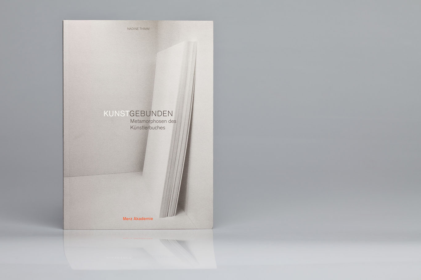 slanted-books-kunstgebunden-k-nstlerbuch-buch-kunst image 1