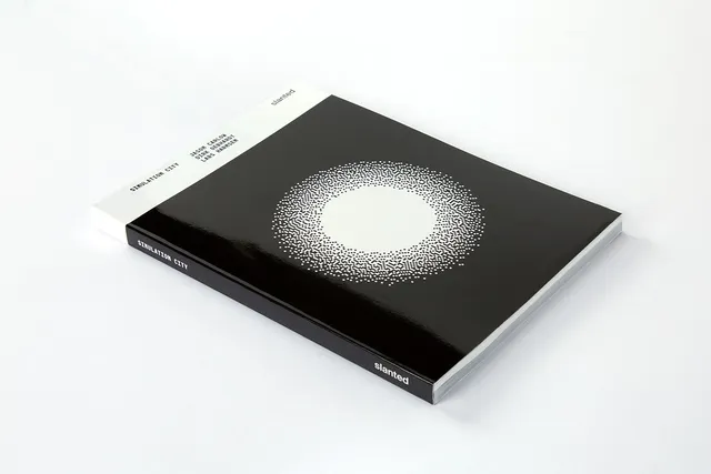 slanted-simulation-city-buch-design-stadt-visualisierung image 1