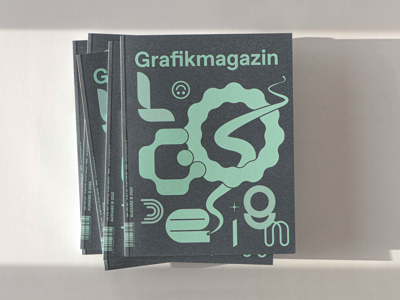 slanted-grafikmagazin-06-22-heft-logo-design-magazin image 1