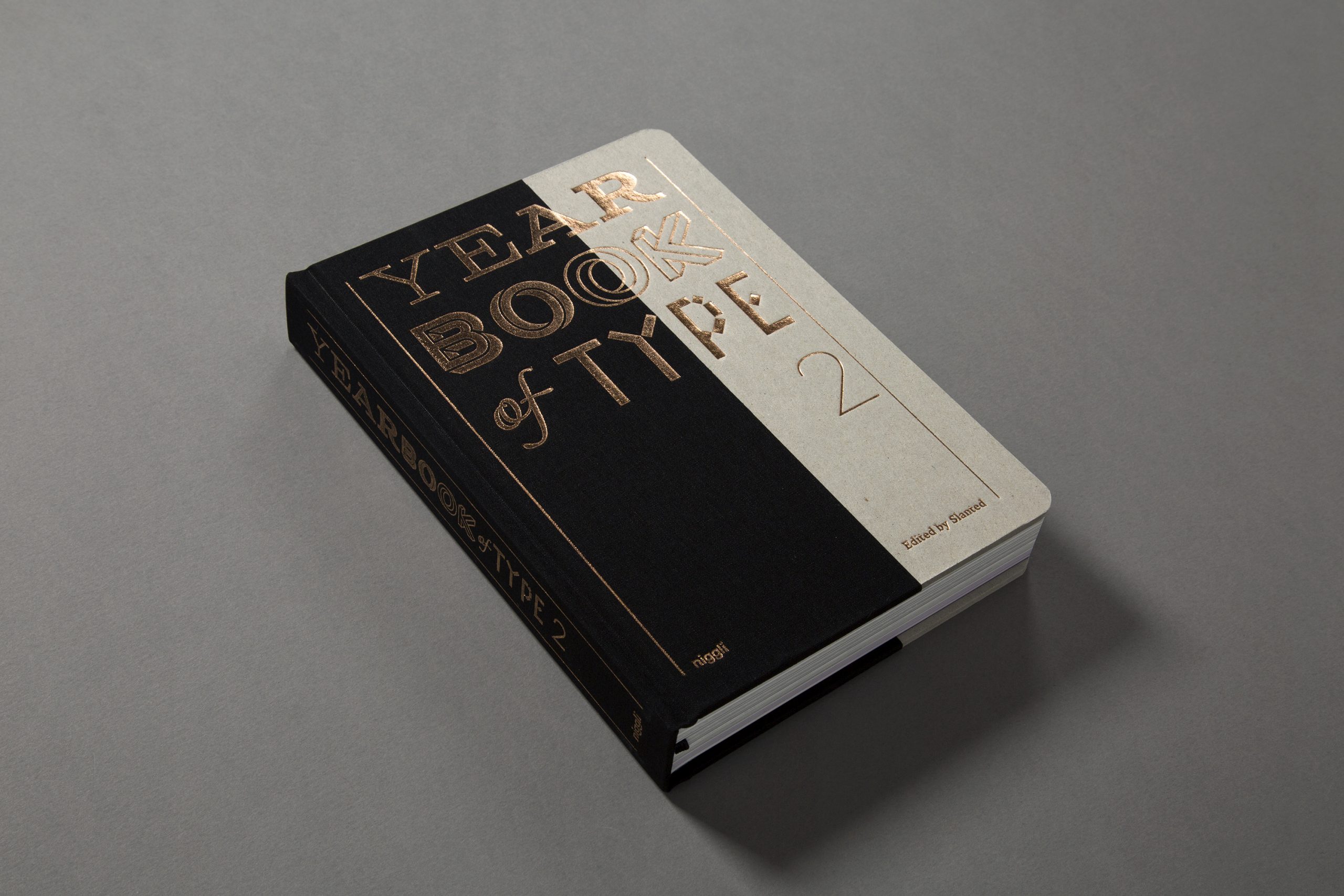 slanted-books-yearbook-of-type-ii-buch-typografie-schriften image 1
